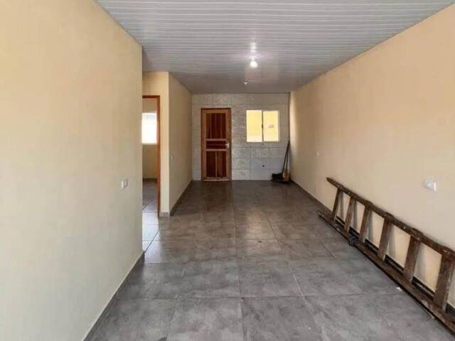 Casa para Venda em Paranaguá - 2