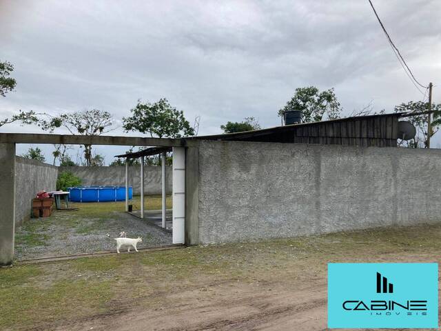 Casa para Venda em Paranaguá - 2