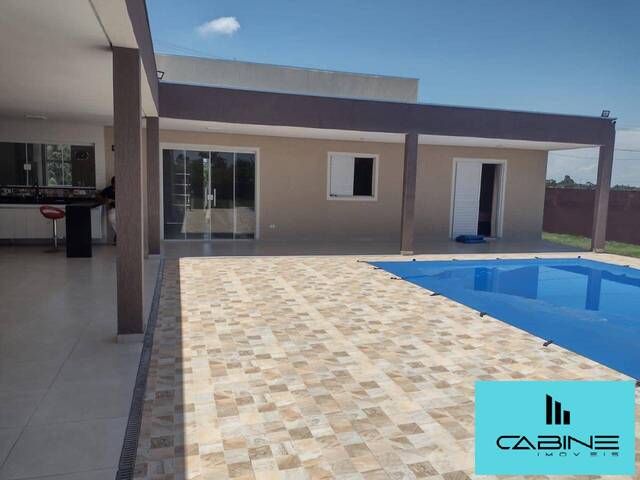 Casa para Venda em Mairinque - 3