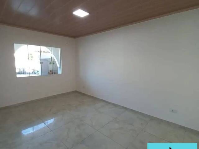 #196 - Casa para Venda em Paranaguá - PR