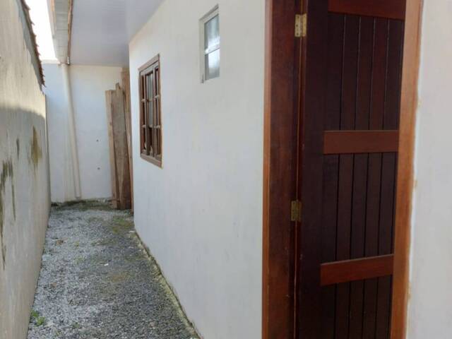 Casa para Venda em Paranaguá - 5