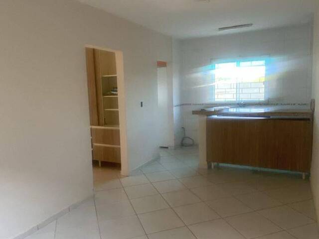 #236 - Apartamento para Venda em Paranaguá - PR