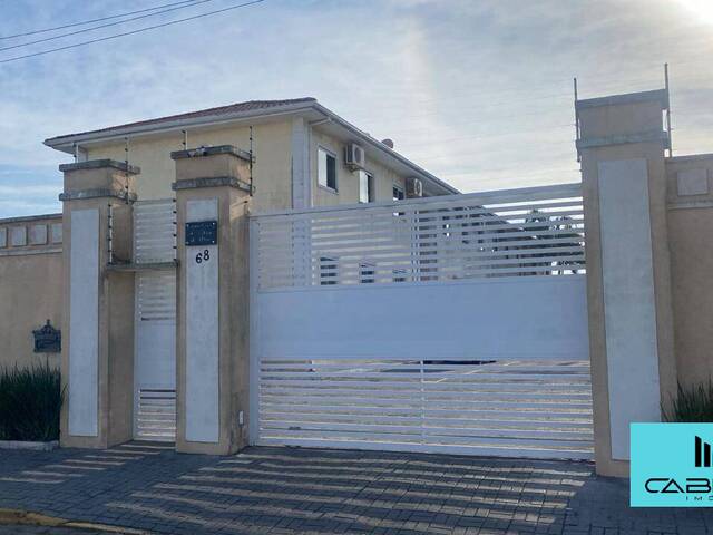 #236 - Apartamento para Venda em Paranaguá - PR