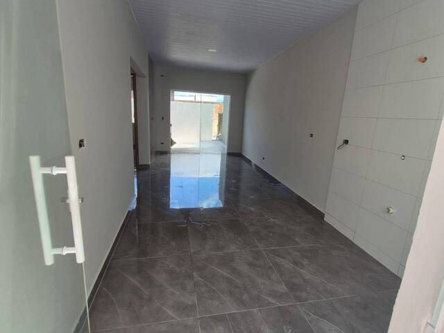 Casa para Venda em Paranaguá - 4