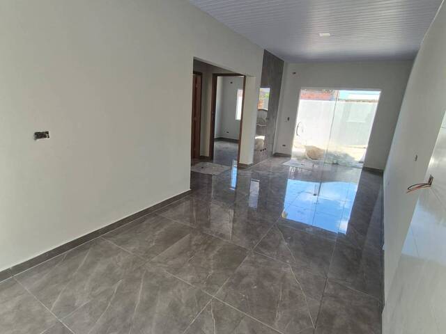 #280 - Casa para Venda em Paranaguá - PR