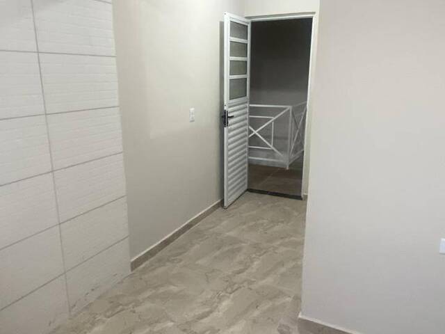#285 - Apartamento para Locação em Paranaguá - PR