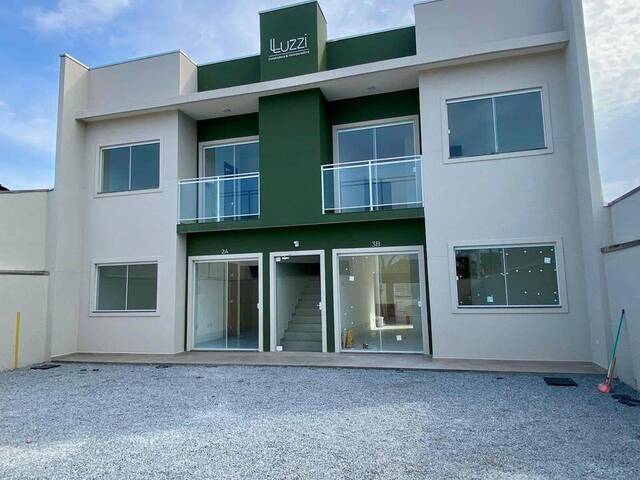 #302 - Casa para Venda em Paranaguá - PR