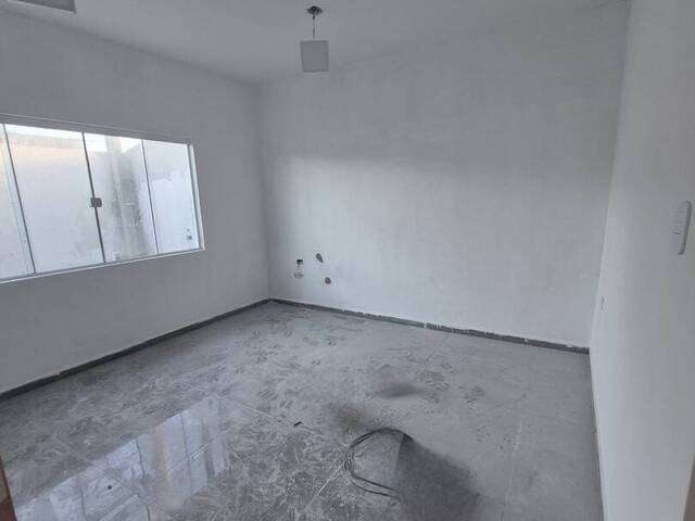 Sobrado para Venda em Paranaguá - 5