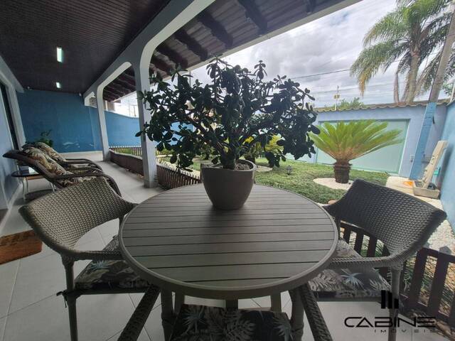 #311 - Casa para Venda em Paranaguá - PR