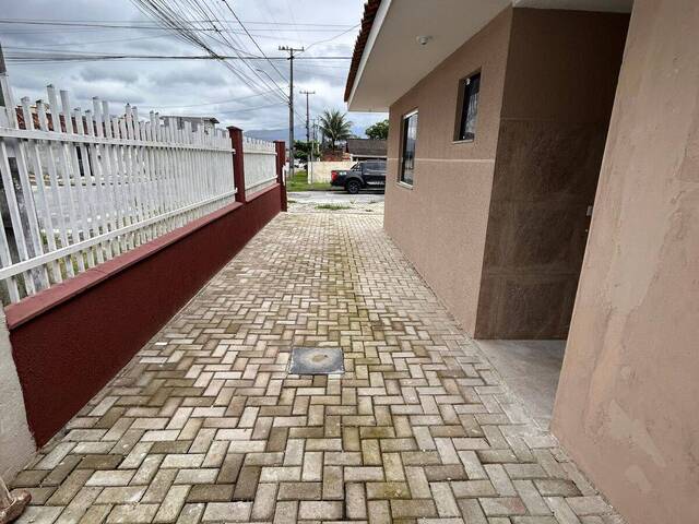 #312 - Casa para Venda em Paranaguá - PR