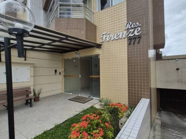 #325 - Apartamento para Venda em Paranaguá - PR