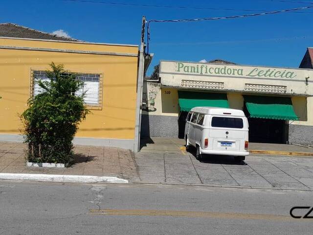Casa para Venda em Paranaguá - 2