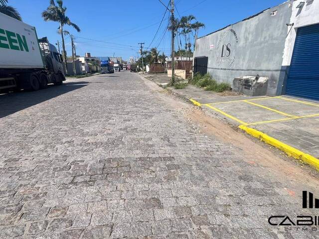 Área para Venda em Paranaguá - 3