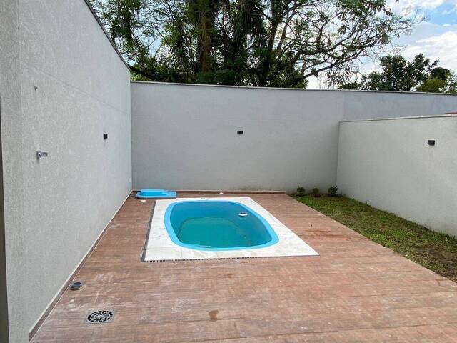 Casa para Venda em Paranaguá - 4